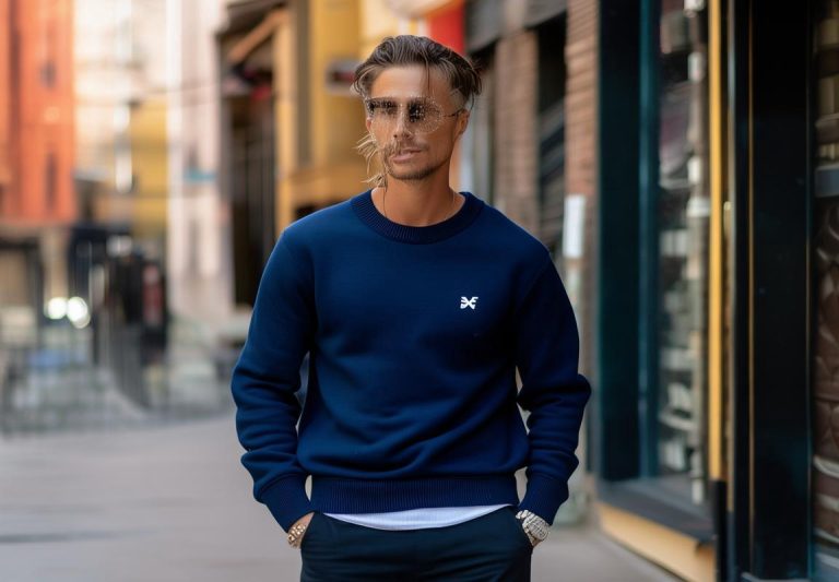 Oferta Exclusiva en Suéteres Stussy Azul Marino en el Outlet de Guadalajara: Para Running, ALO y Más